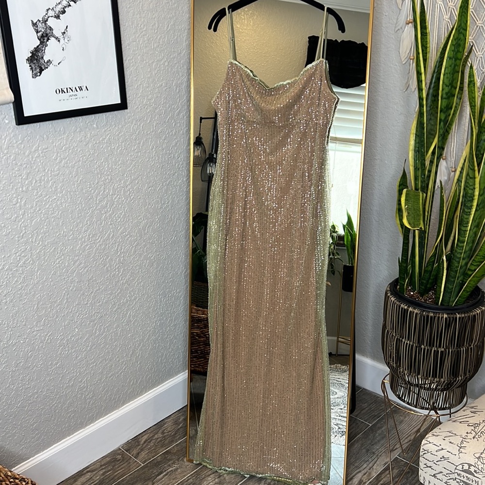 LIMITED EDITION House of CB 'Alondra' Cafe Au Lait Beaded Maxi Dress NWOT - Picture 9 of 13